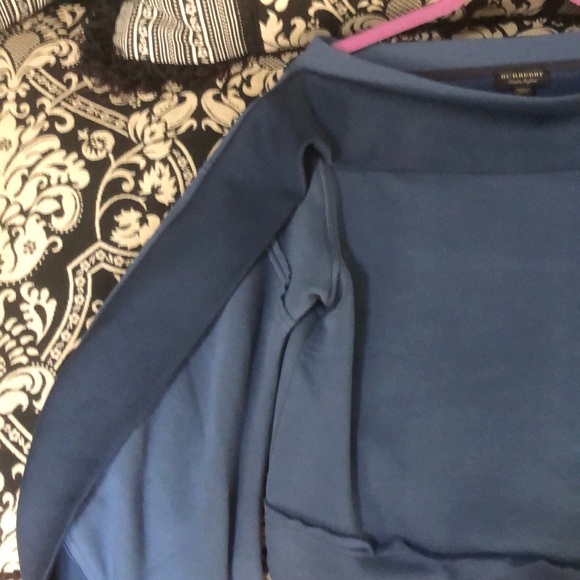 Burberry Sweater - Picture 3 of 7